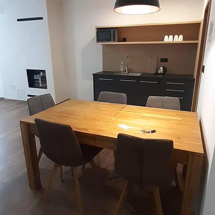 Apartman 107 Hotel Ovruc Strbske Pleso ภายนอก รูปภาพ